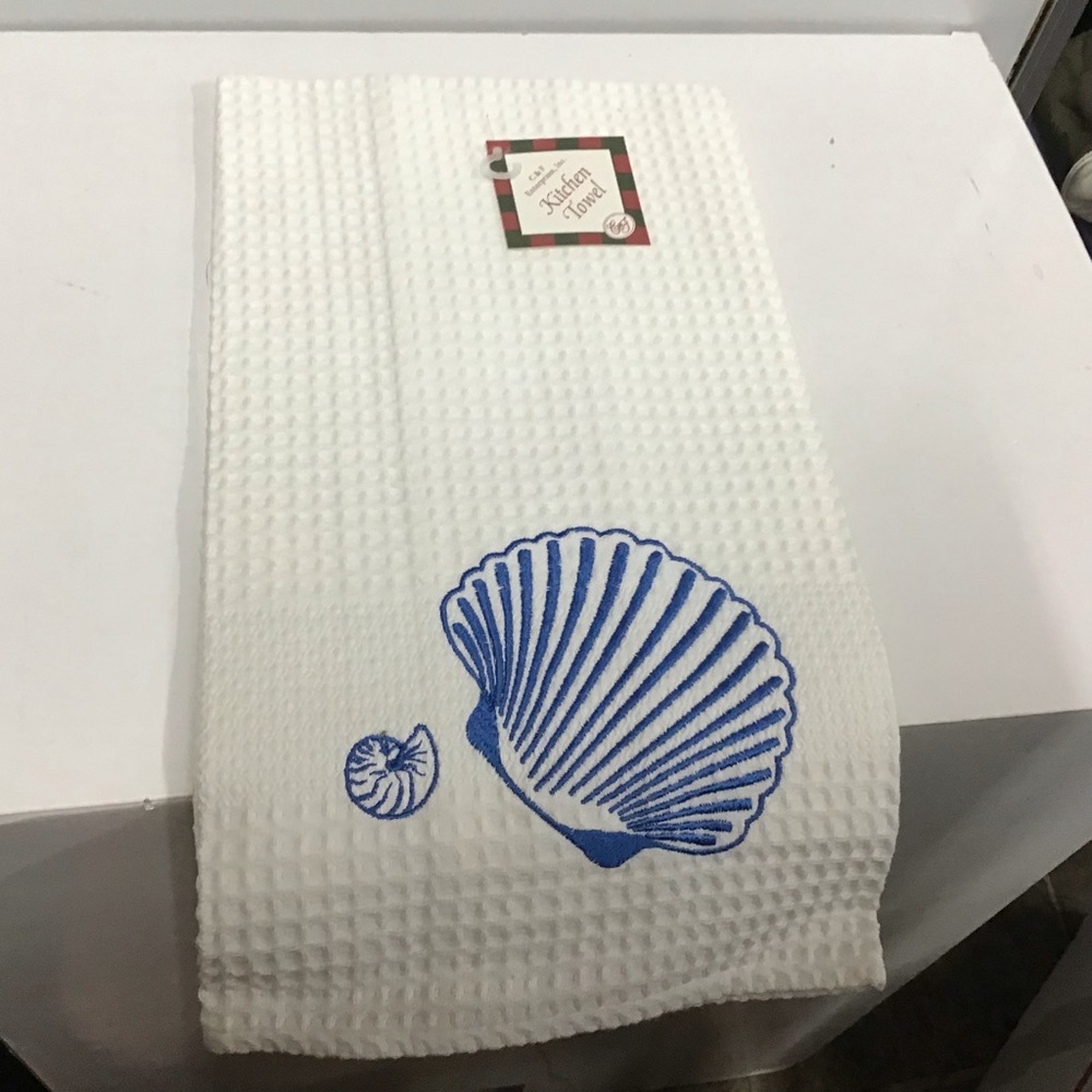 White with blue shell Waffle kitchen towel set of 2